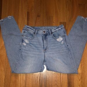 American Eagle Mom Jean